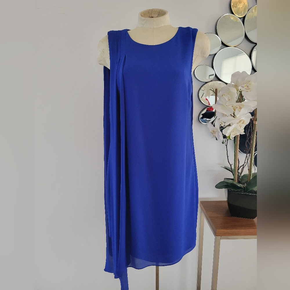 Size 10 Belle Badgley Mischka Cocktail Dress